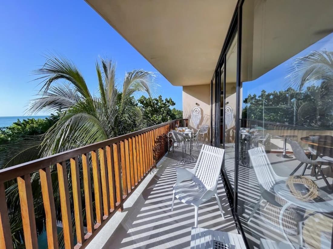 Sunrise 2BR Apt Steps from the Beach with Pool View