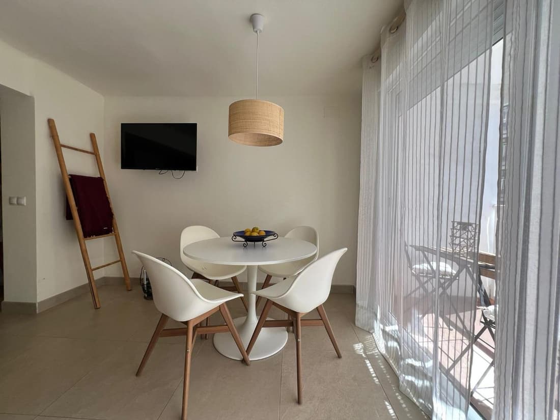 Precioso apartamento de 2 habitaciones recién reformado en Benidorm