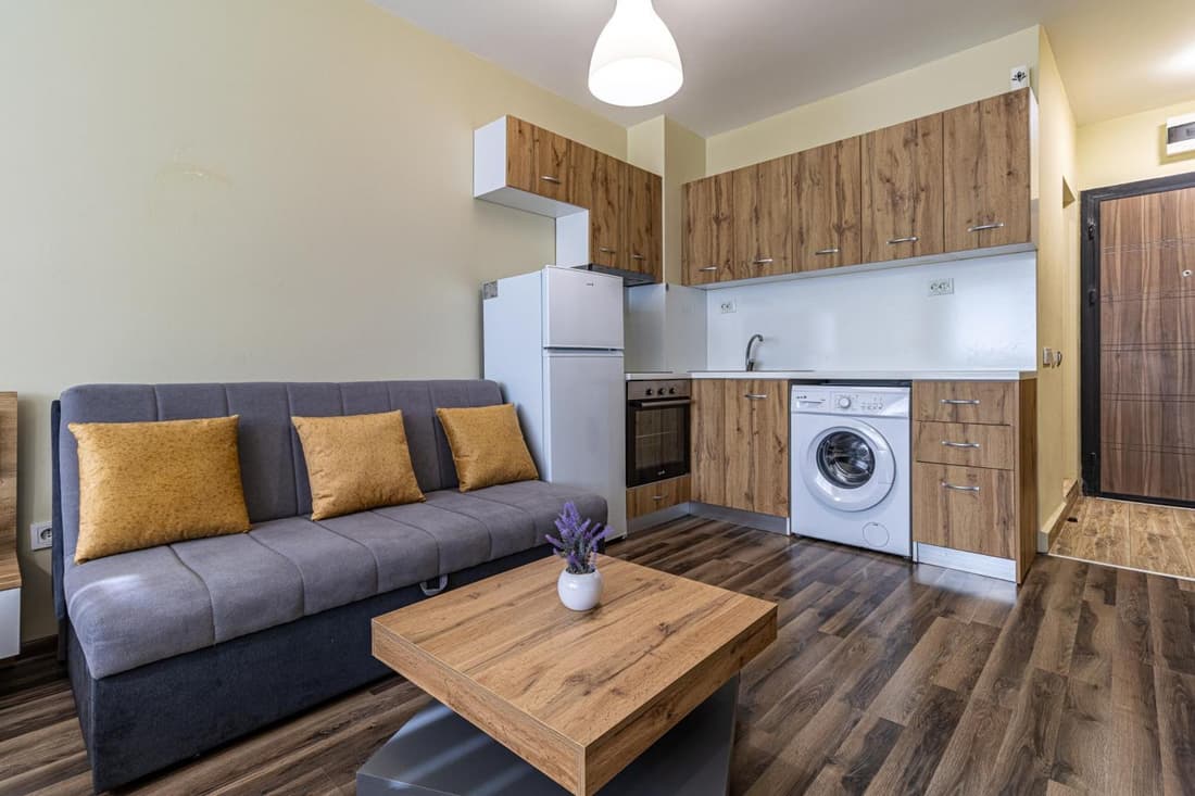 Atanas Ishirkov Residence studio