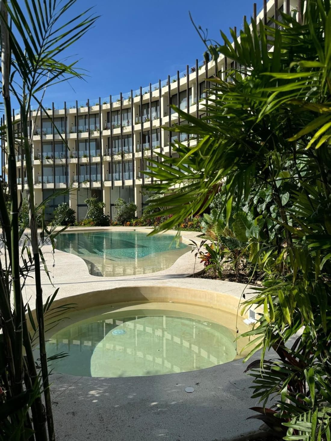 Luxurious studio Mistiq GardensII Pool BeachClub