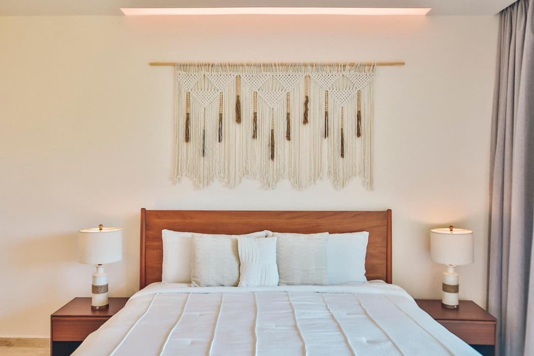 Lux Apartment beach shuttle,Gym,Private pool