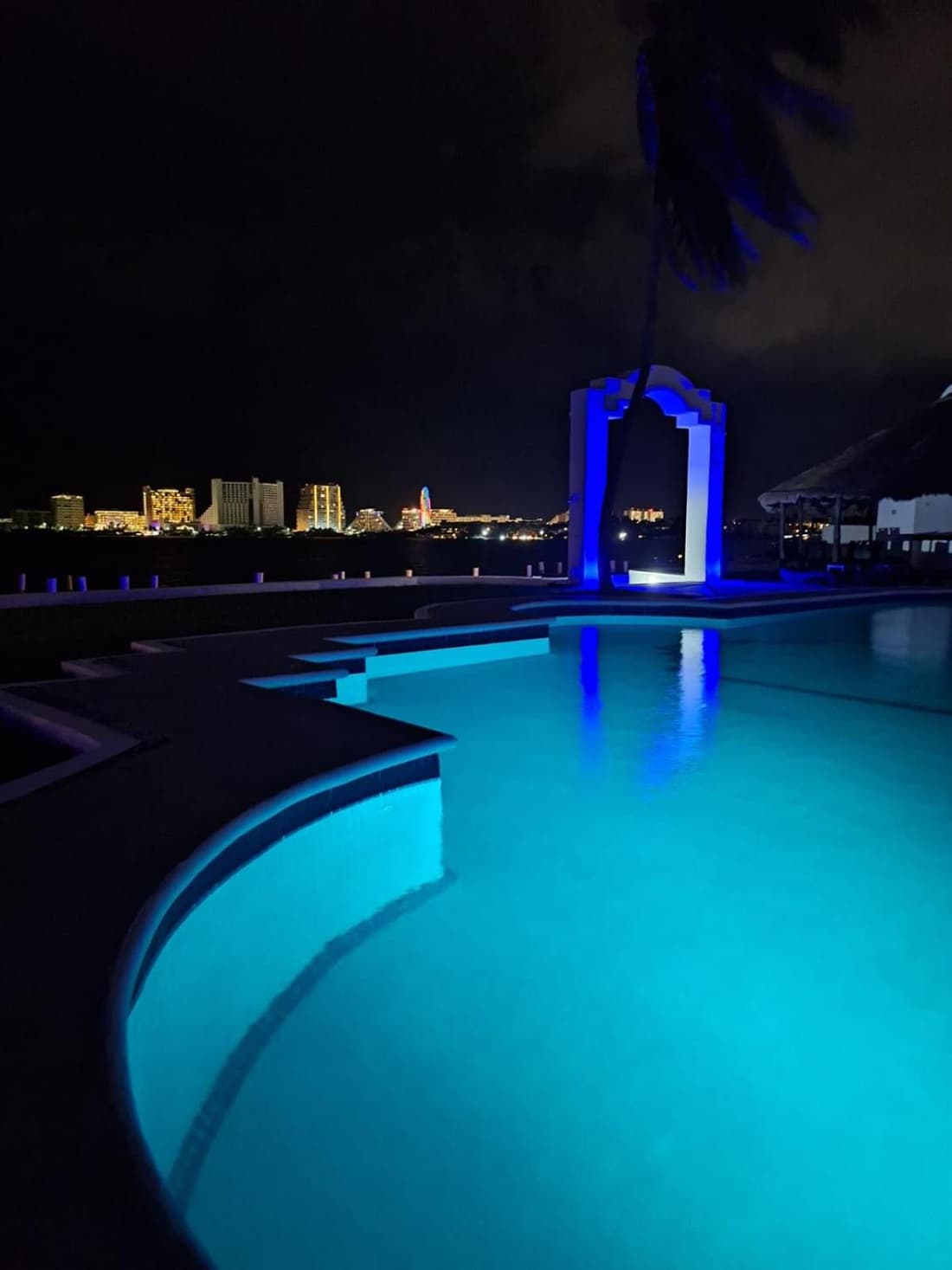 Condo Azul