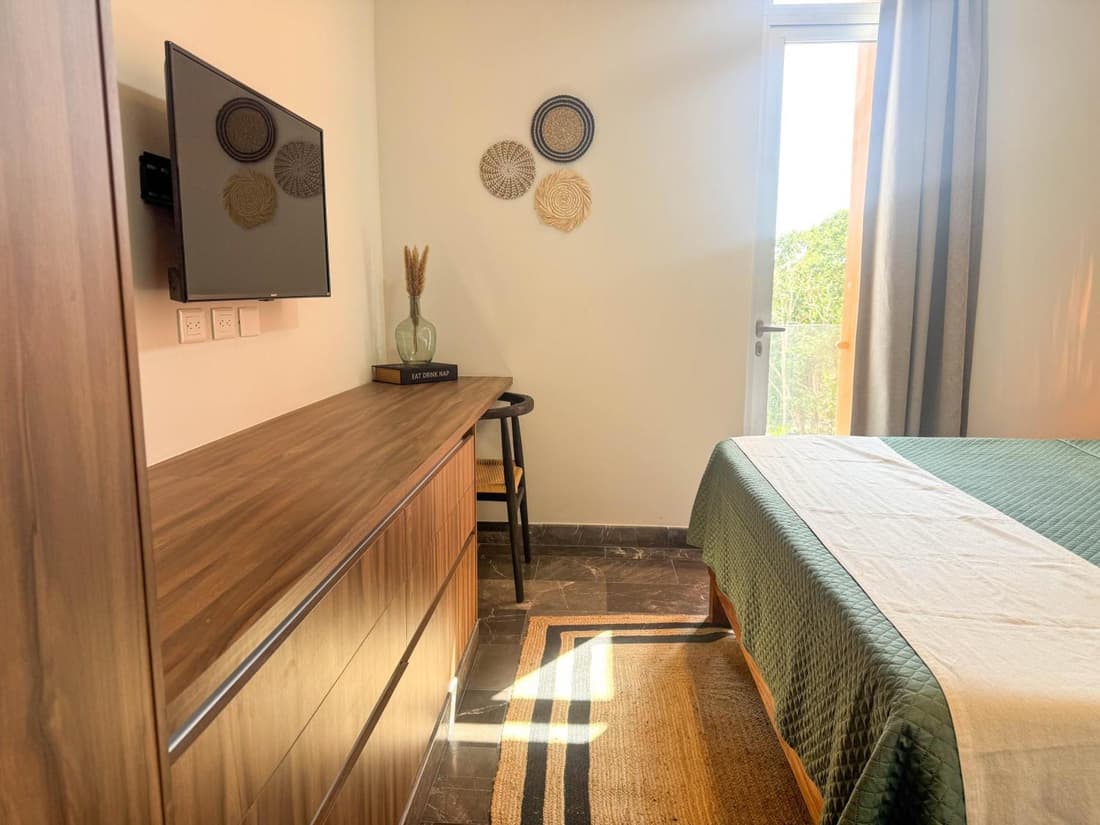 Luxury Penthouse, Private Pool, King Suites