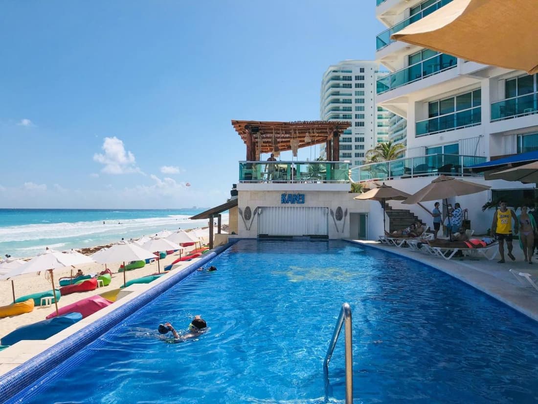 Oceanview 1 min walk to Coco B, pool, beach od110