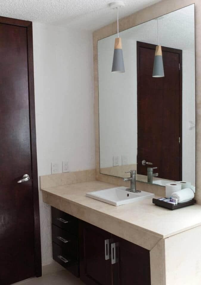 Las Gaviotas Hotel and Suites