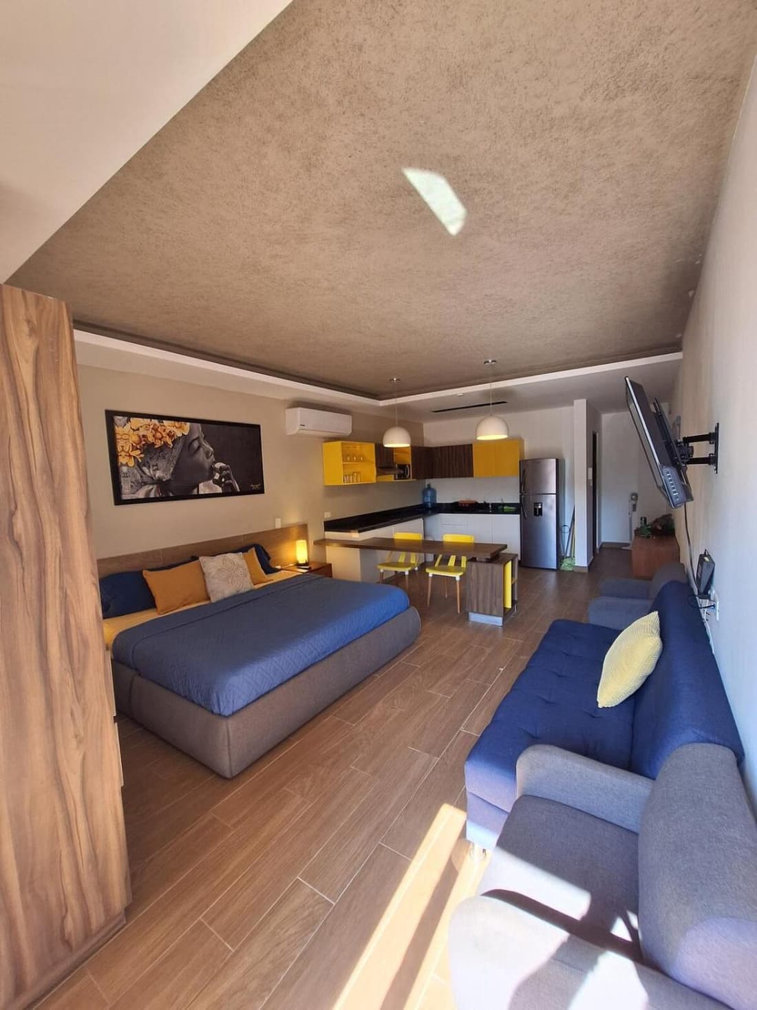 George Luxury Condo