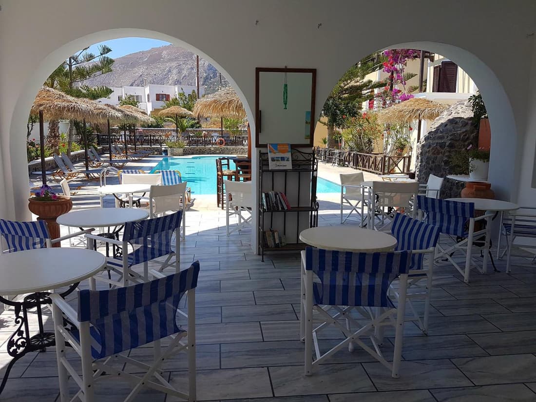 Ira Apartments