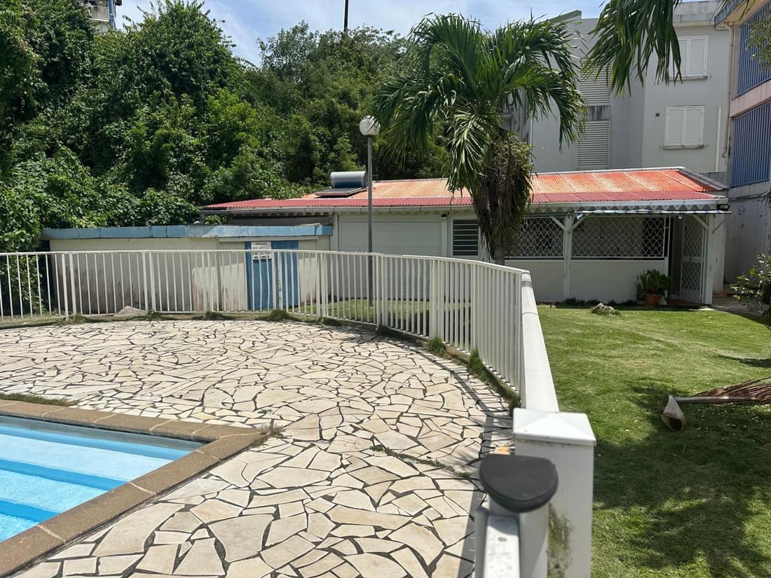 Studio LA PISCINE
