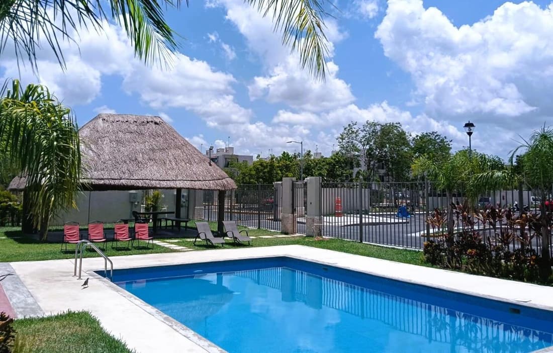 RoMig Travel & Properties