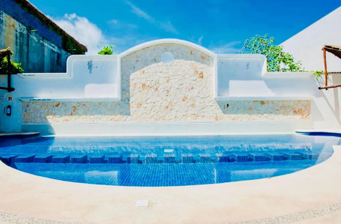 Playacar - Executive Budget Room With Swimming Pool Air Conditioning and Parking