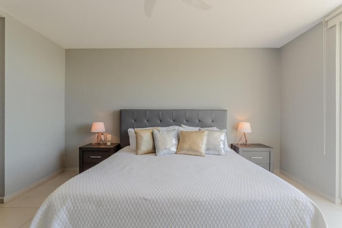 Palmera 3BDR Beachfront by Casa Paraiso