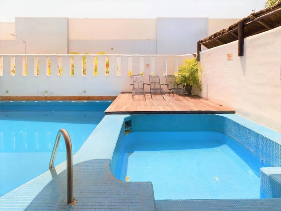 Chic 1BR with Pool Parking close to ADO