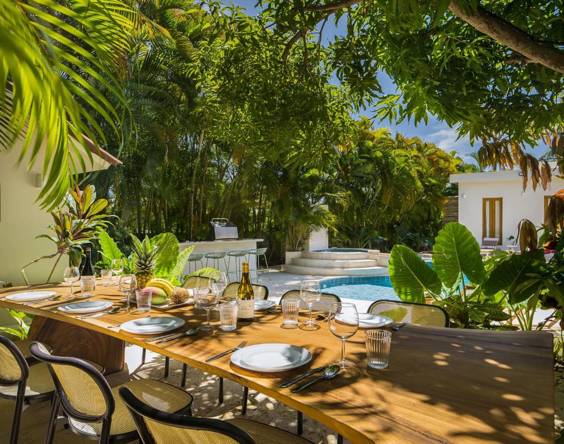 Tropical Roga Villa with Private Pool