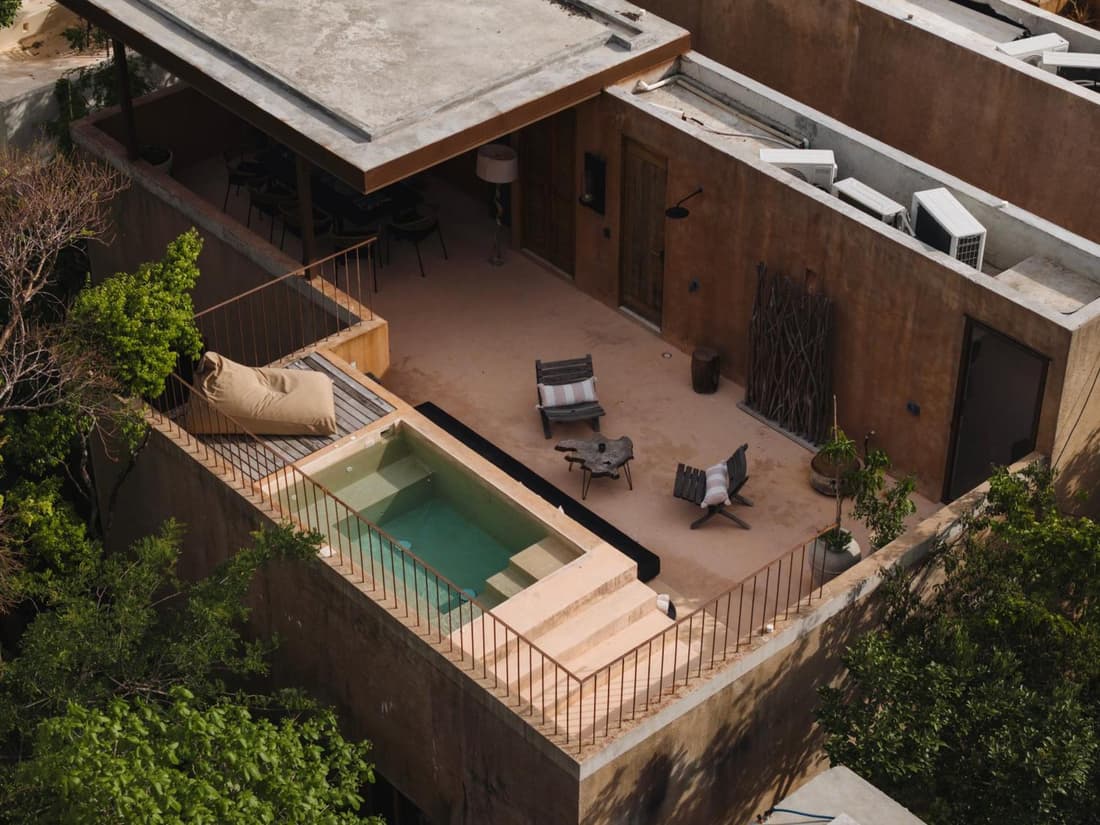 Villa Serenidad - Luxury Retreat with Private Garden, Pool and Rooftop Terrace