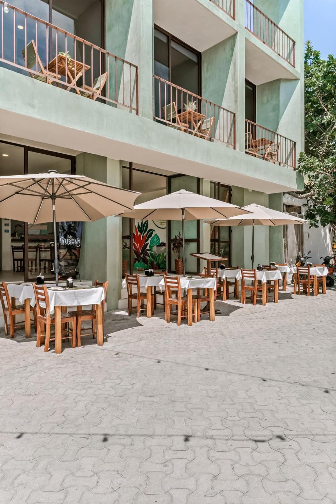 Florita 39 Boutique Hotel Breakfast & Beach Club