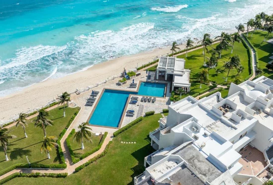 Villa Nizuc - Exclusive Beachfront Residence