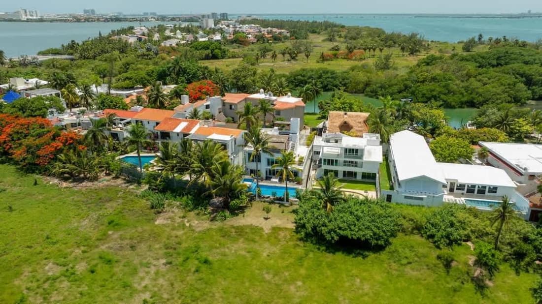 Casa Coco - 4BR | Private Pool | Hotel Zone