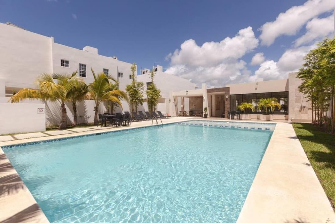 Casa Caribe 10min to Beach, WIFI 100MB,3Pools,Gym