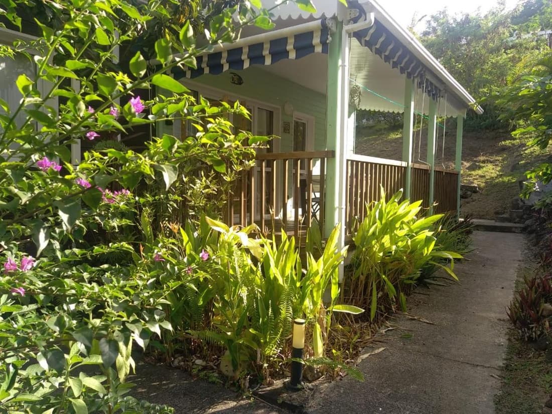 Gîte le Colibri, Bouillante - Plage de petite Anse