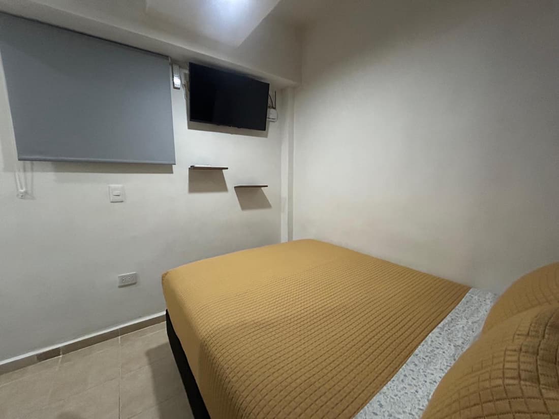 SMALL, Alojamiento Zona Hotelera