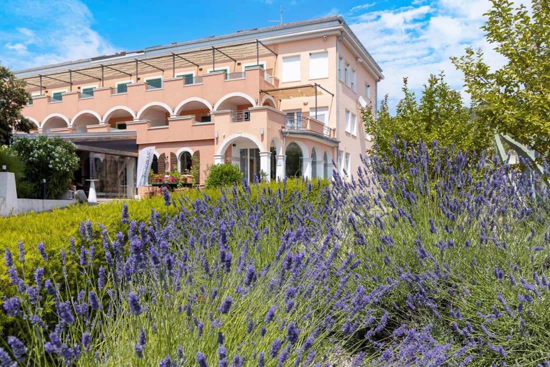 Hotel Kanajt