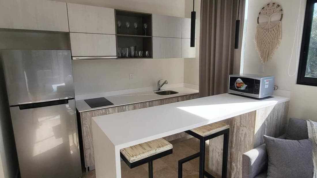 Perfect studio light and nature in Aldea Zama