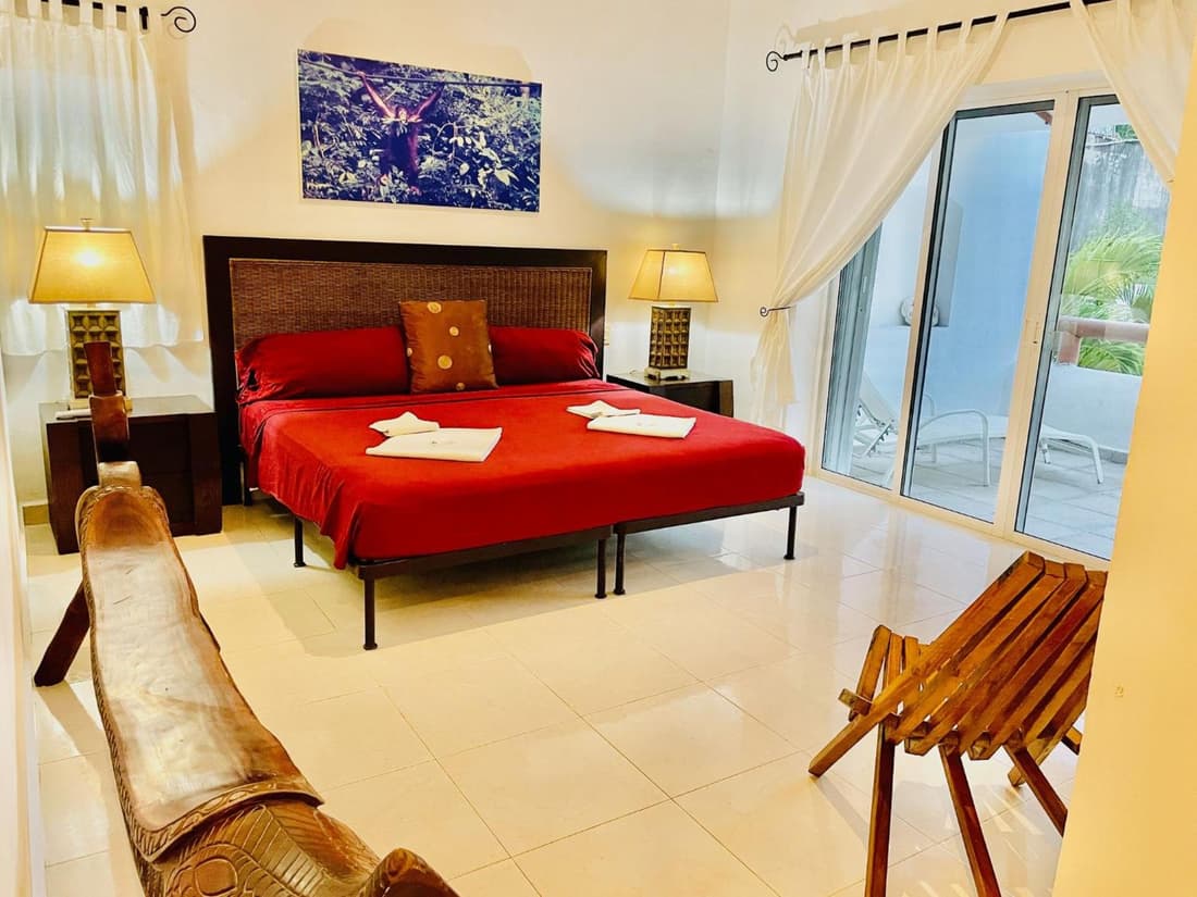 Deluxe Balcony Room With Swimming Pool Air Conditioning and Parking
