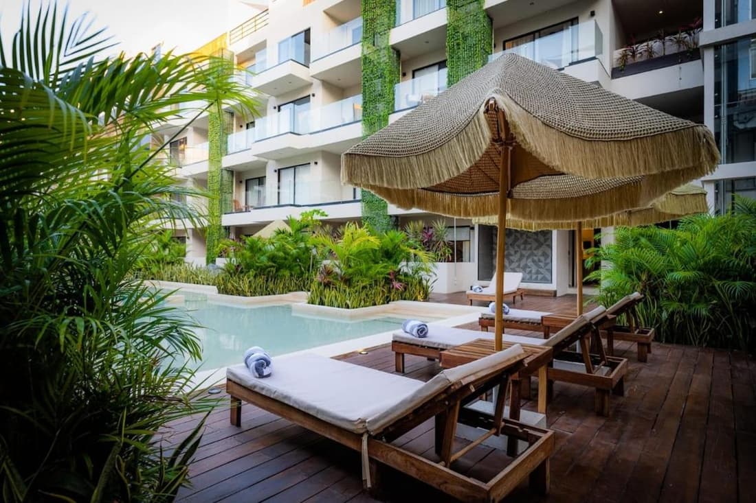 Studio with balcony in the downtown, WiFi 150MB, laundry and parking