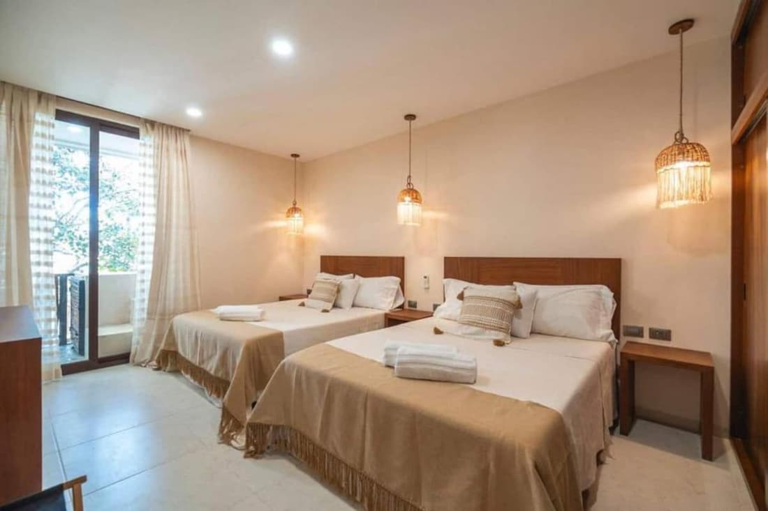 Tulum Getaway - 1BR with 2 Queen Beds Pool Office Area & Gym