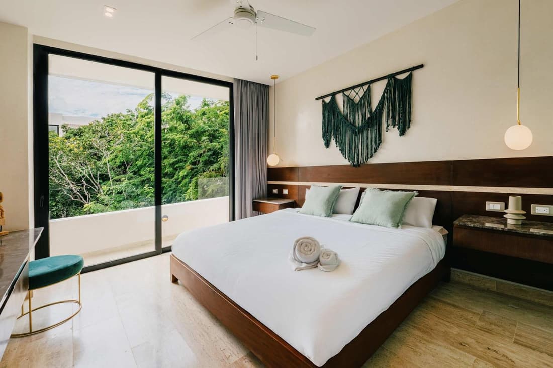 Luxury Penthouse Private Rooftop Pool Concierge