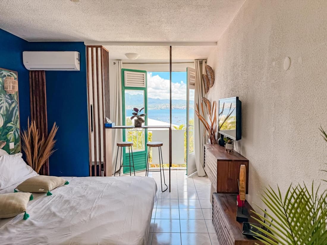 Le Nid Bleu studio vue mer