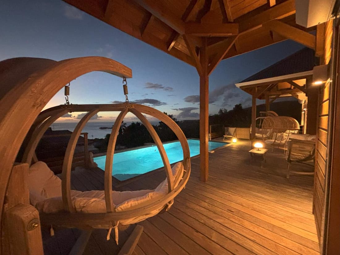 Villas Bleu Malendure luxueuses 4 étoiles - vue mer - face à la réserve Cousteau - jardin tropical