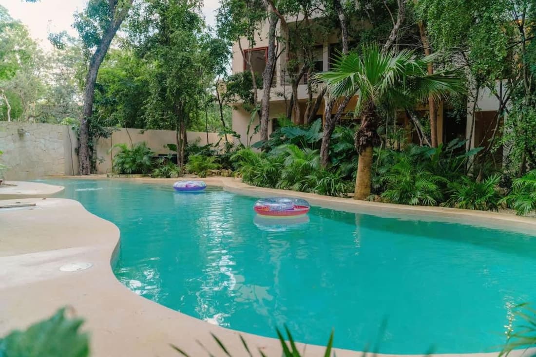 Elegant 3BR Penthouse Haven with Private Rooftop Pool & Jungle Views