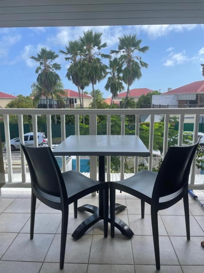 Studio Azur, résidence privée et piscines, citerne