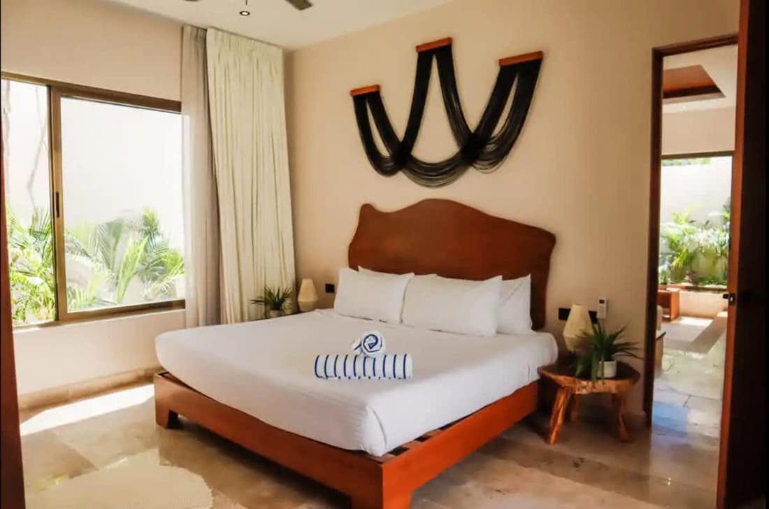 Stunning 4BR Tropical Chic Villa with Private Pool Garden & Modern Comforts