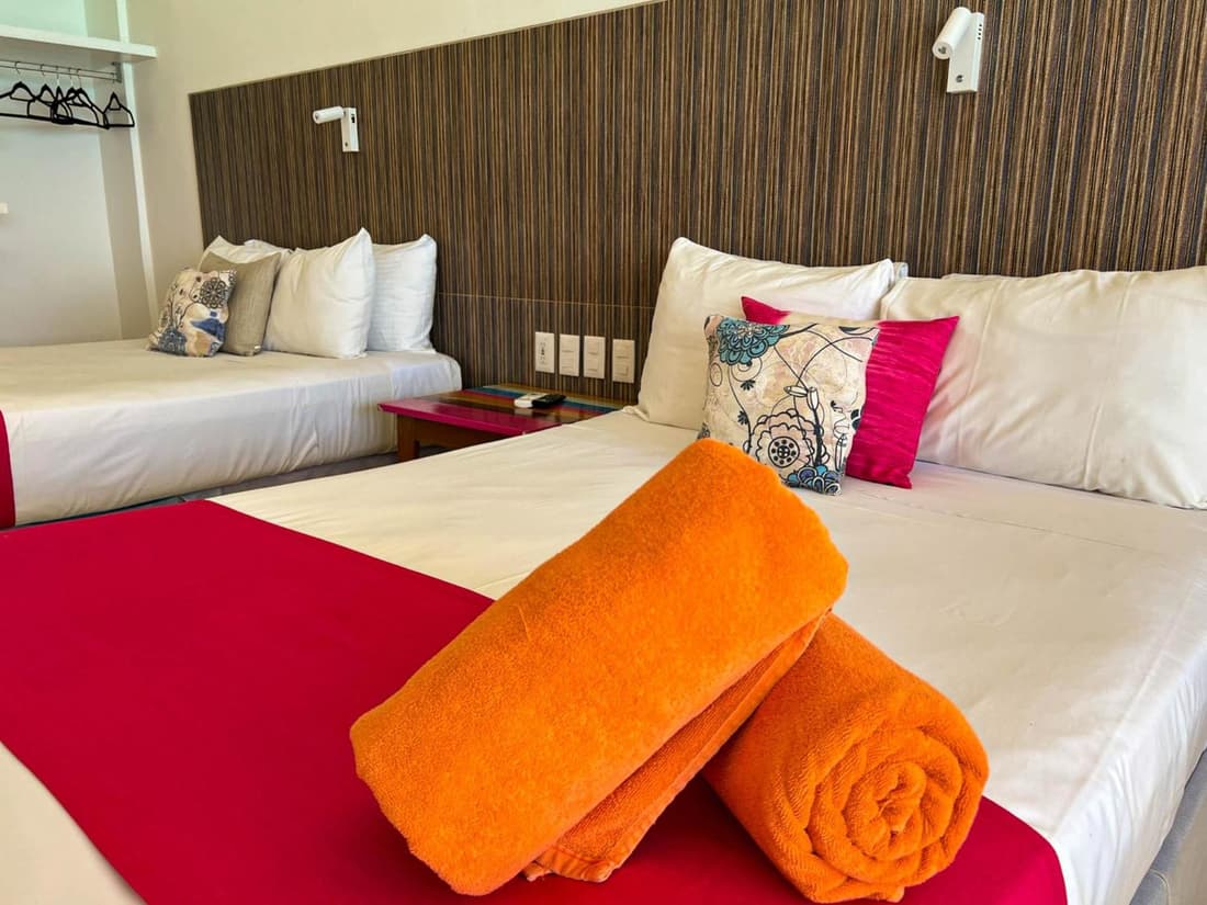 Oceanfront Apartments Cancun