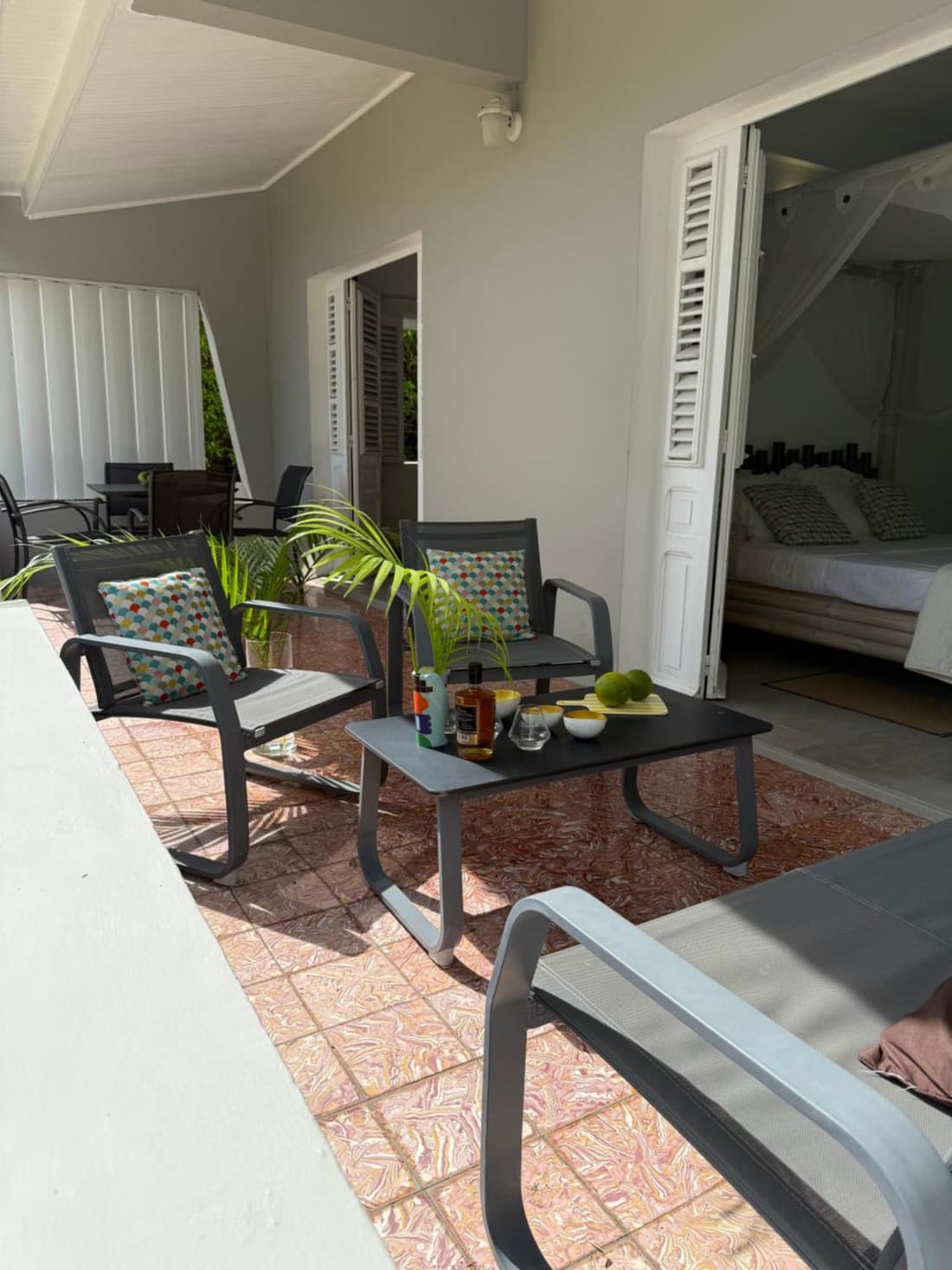 VILLA LES GRIVES