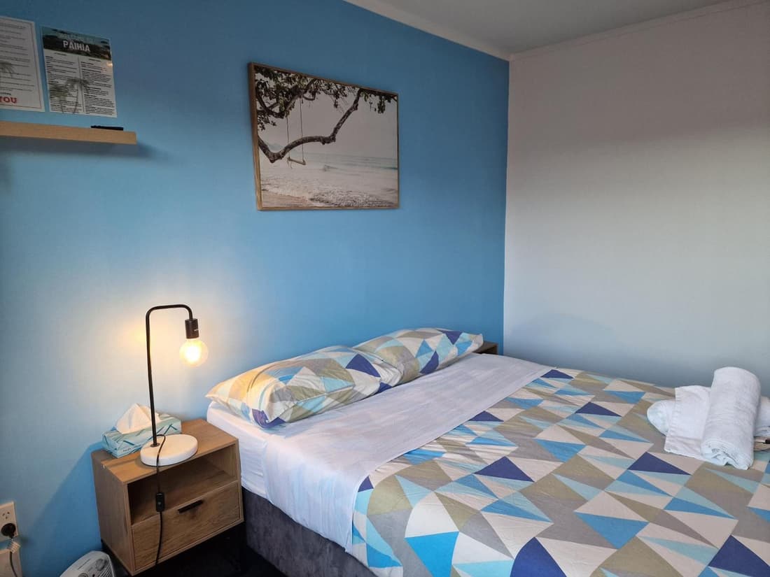 Palm Tree Apartments & backpackers
