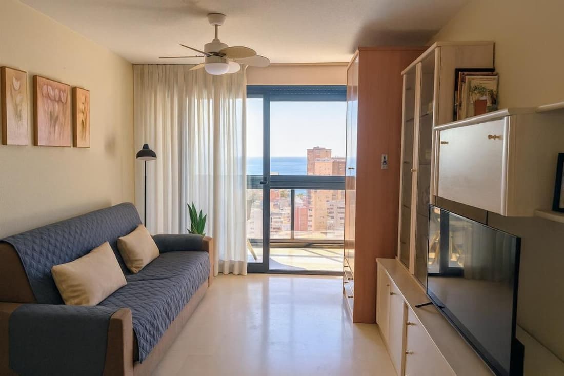 Apartamento con Vistas al Mar y Parking Cubierto