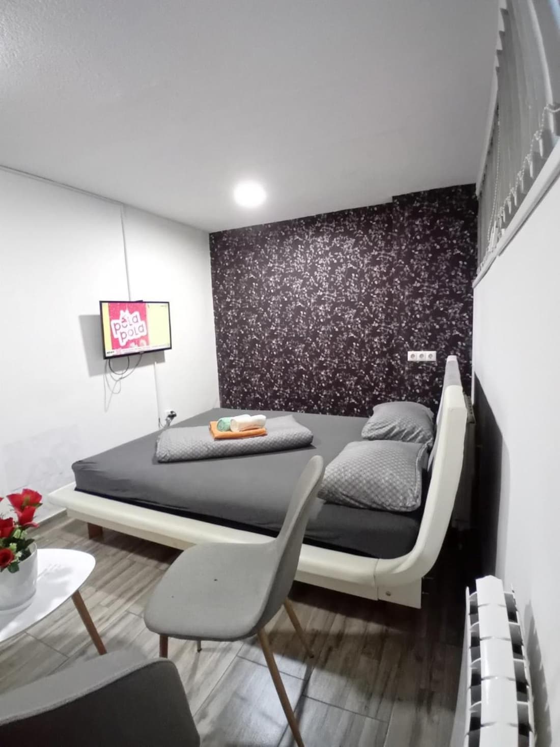 EM Apartments