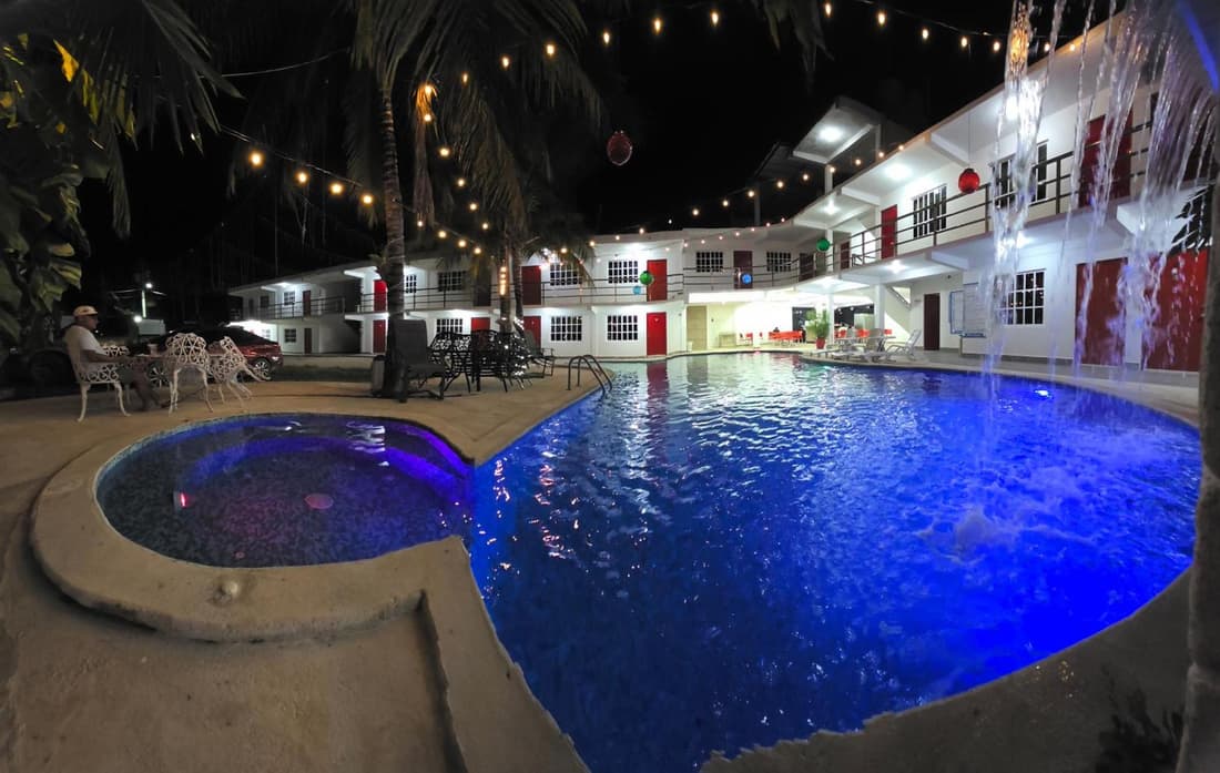 HOTEL REAL UCUM