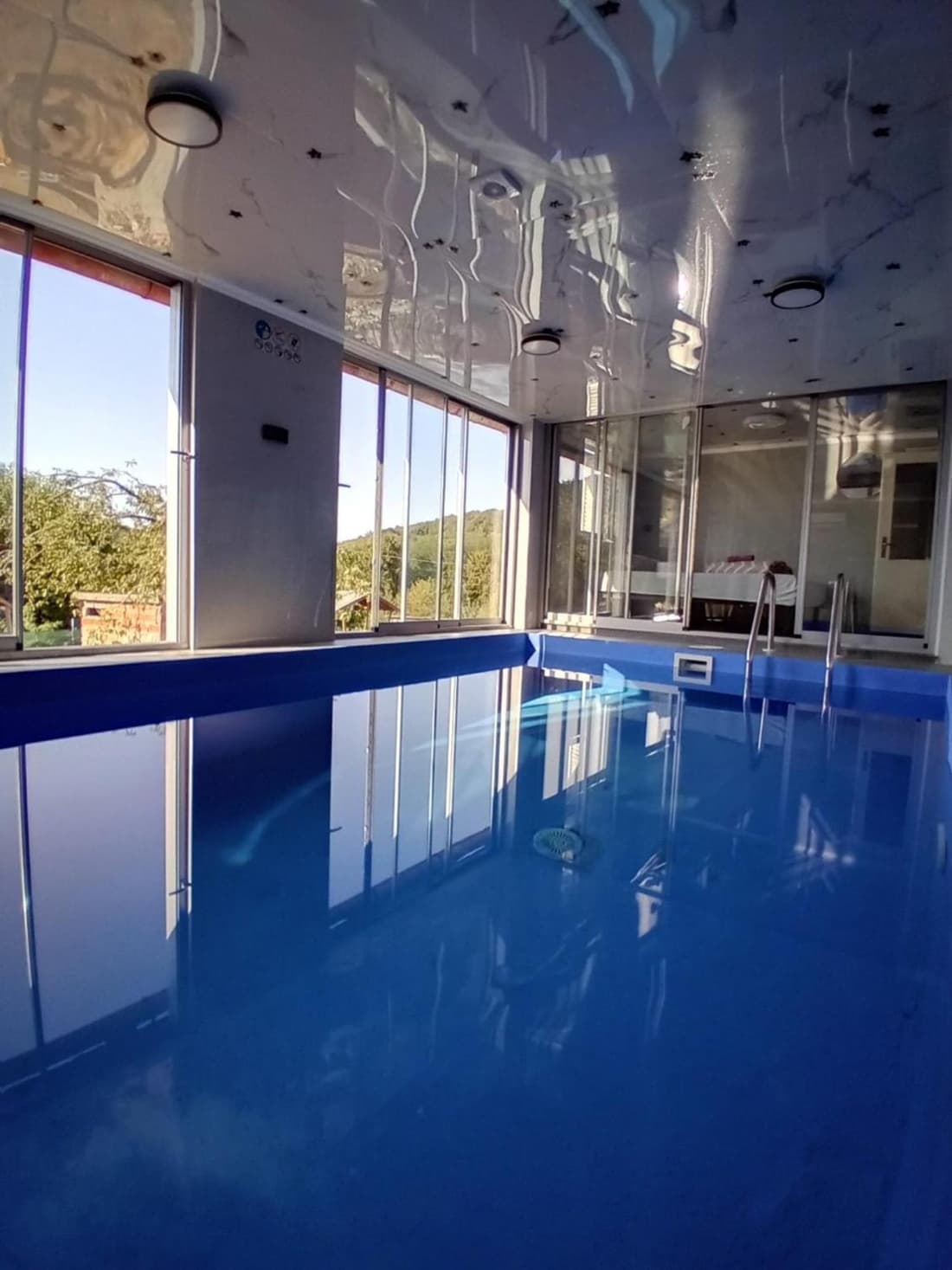 Gyps Vikendica with Swimming Pool and Sauna