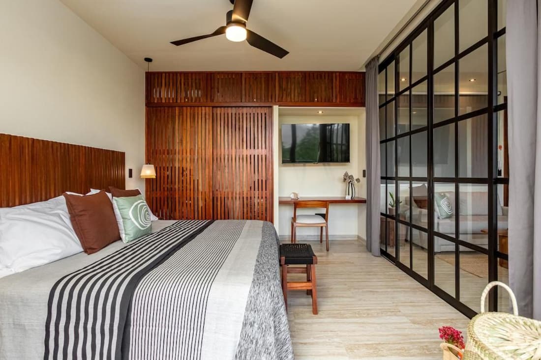 Beautiful and Bright studio close to the sea