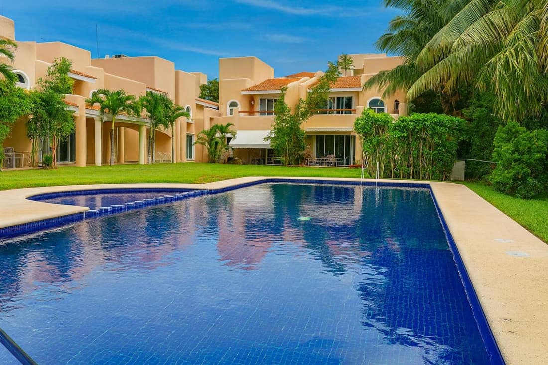 Spacious Family Home with Pool & Beach Access