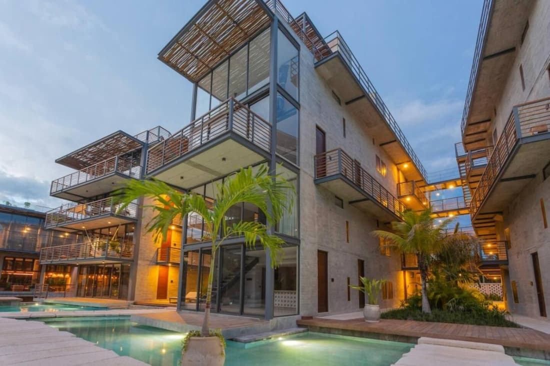 Nuju Rentals - Luxury Apartments with Pool Jacuzzi and Sauna
