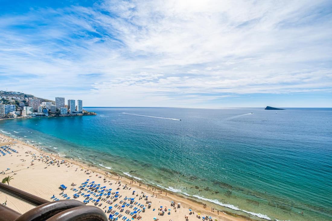 Las Arenas 18-L Apartment Levante Beach