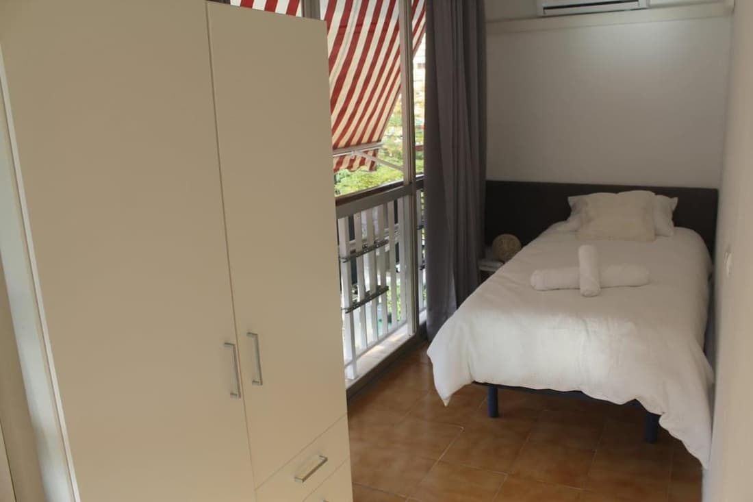 Aguaazul Apartment Steps from the sea in Benidorm