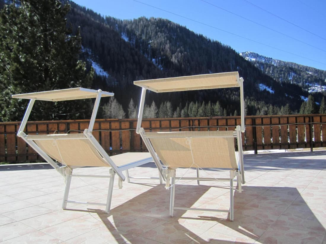 Hotel Bucaneve