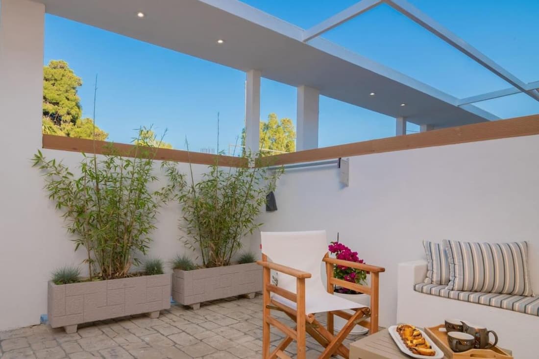 Suncourt Lux Rooms