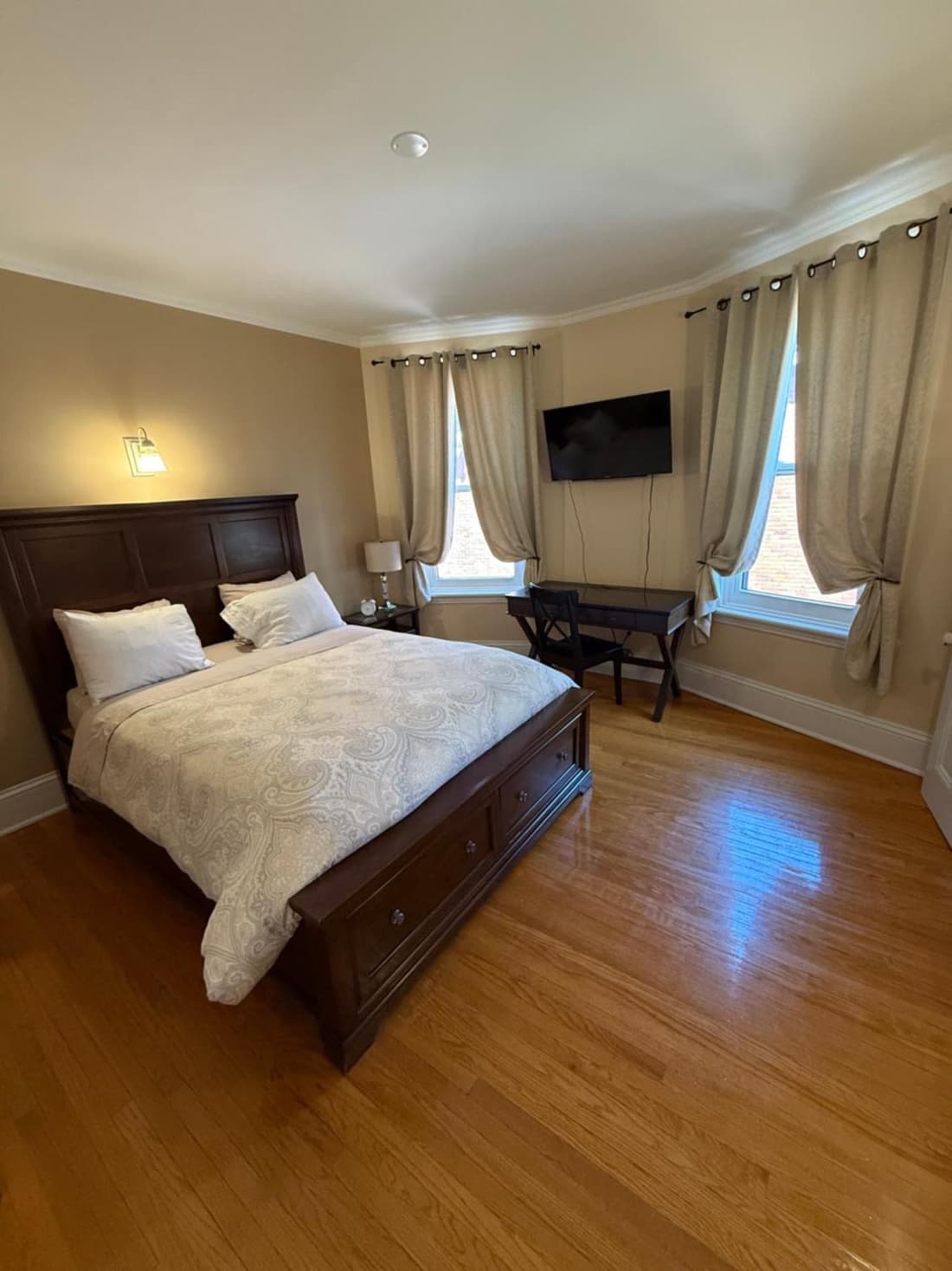 The Century House Bed and Breakfast Ottawa
